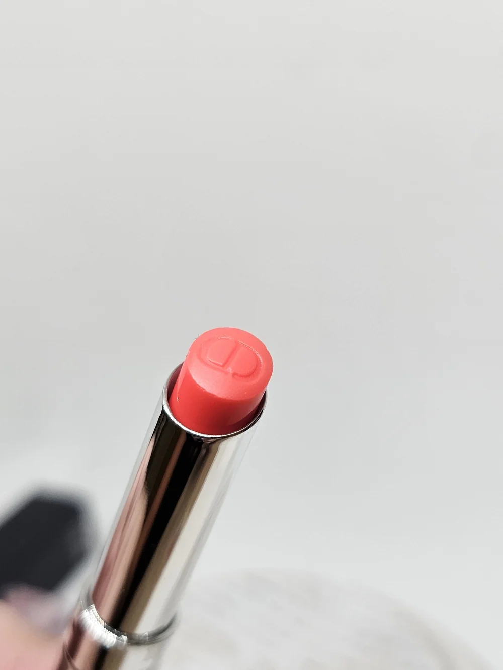 Dior addict packaging enhances
